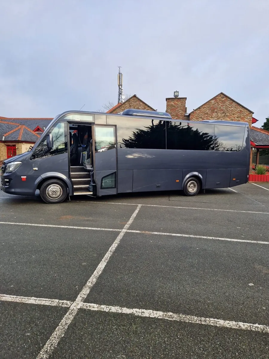 DAF Turas 900s - Image 2