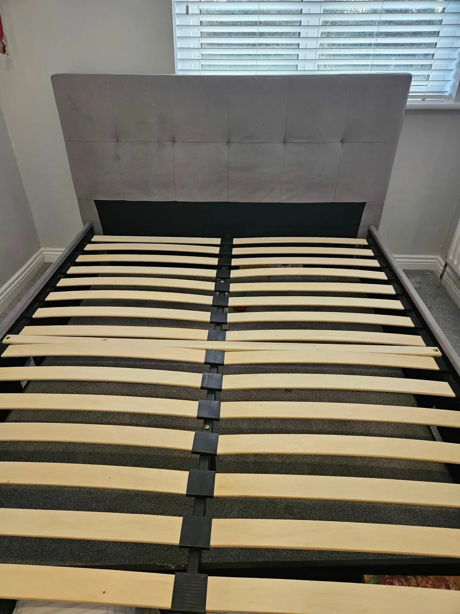 Kingsize bedframe grey - Image 4