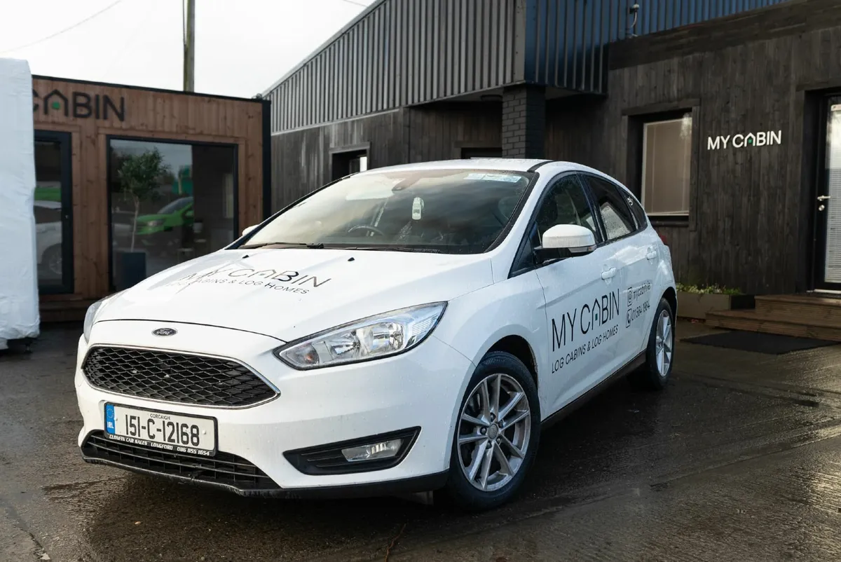 Ford Focus 2015 - Image 2