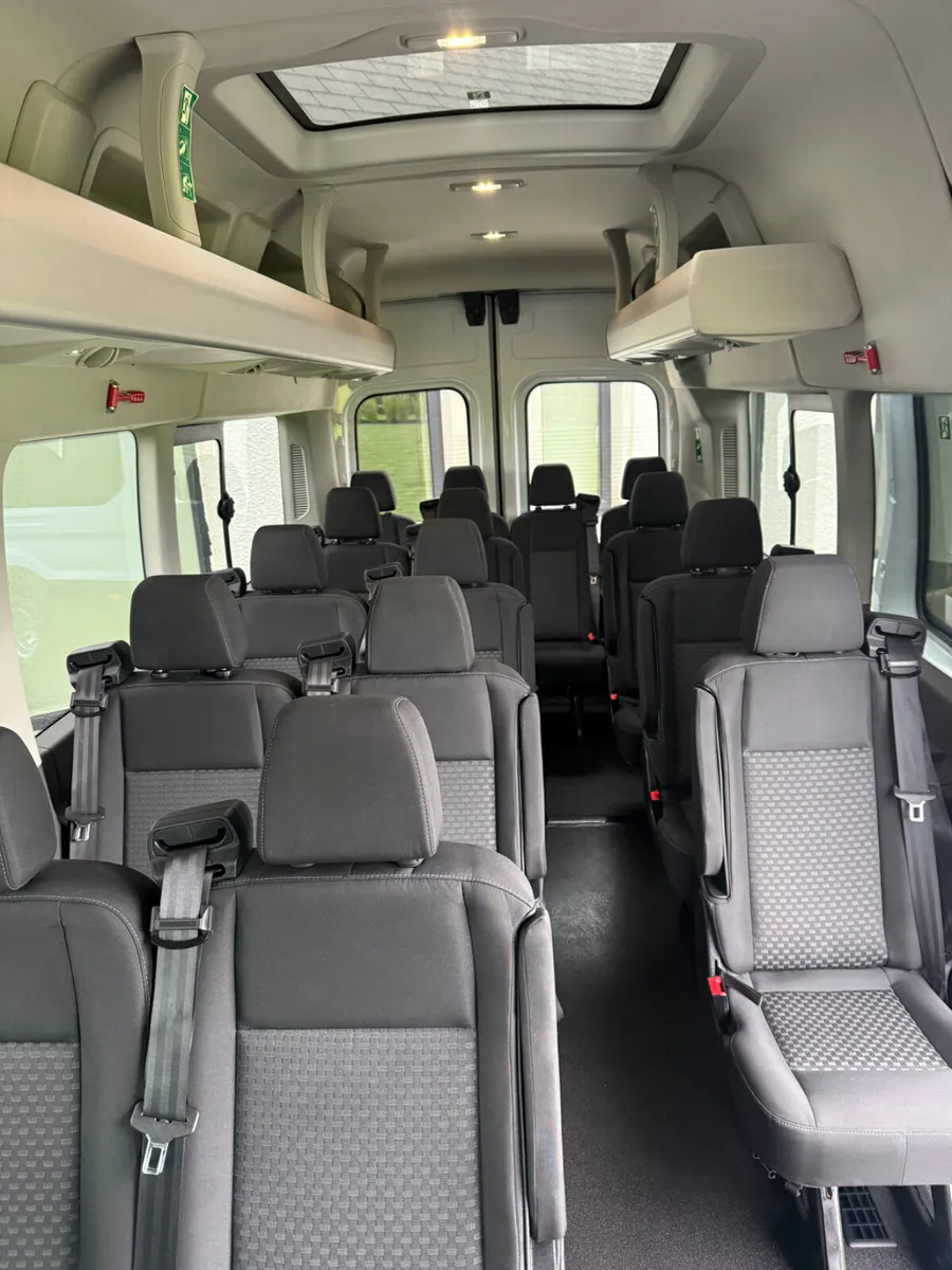 232 Ford Transit Trend 17 Seater - Image 4