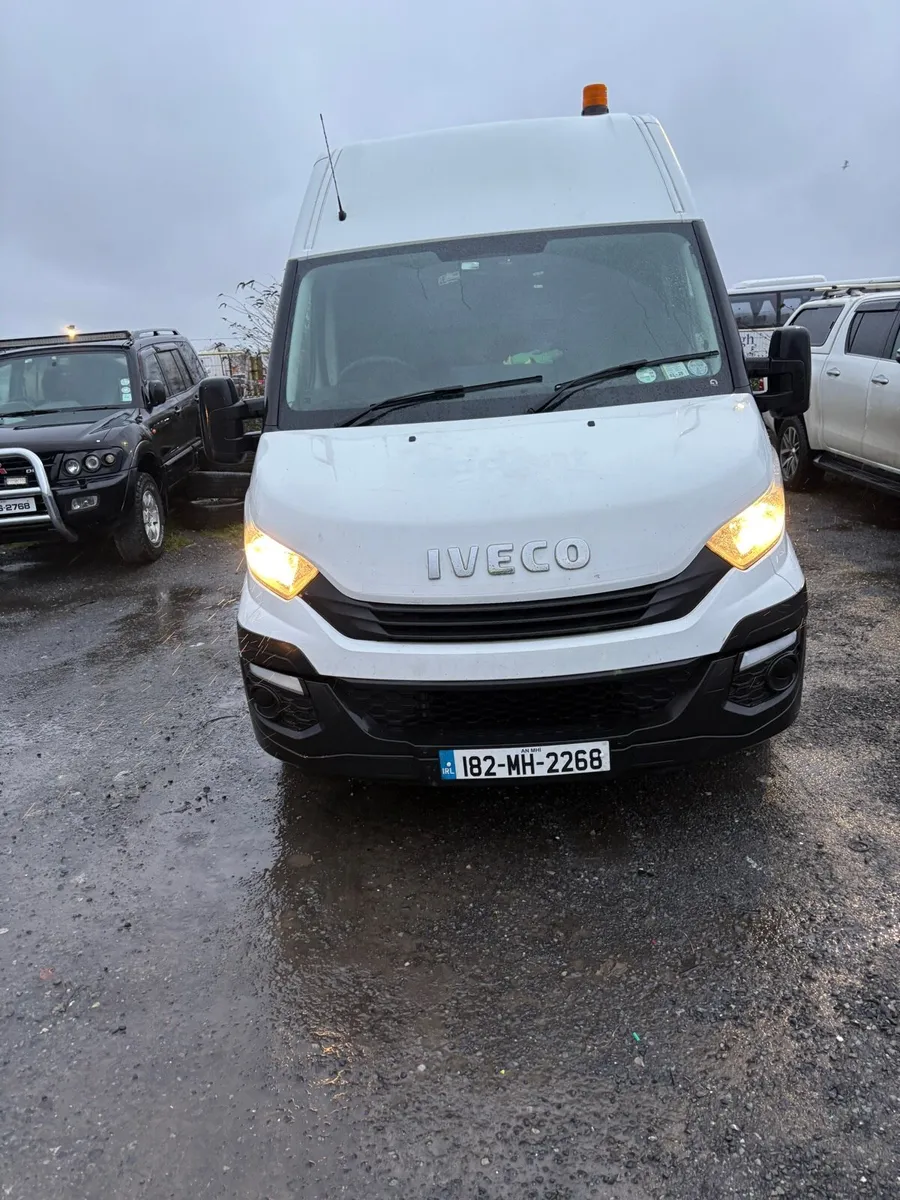 Iveco daily workshop van - Image 3