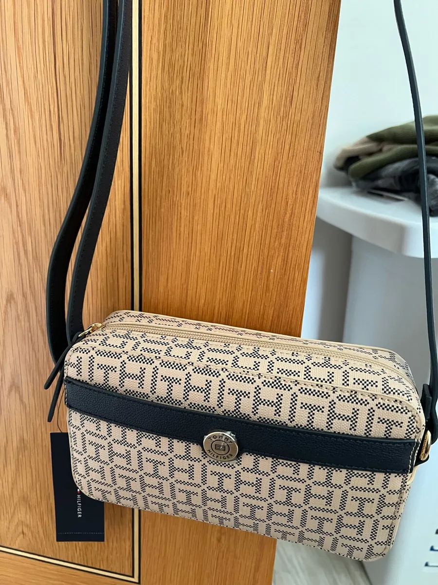 Tommy Hilfiger shoulder bag - Image 2