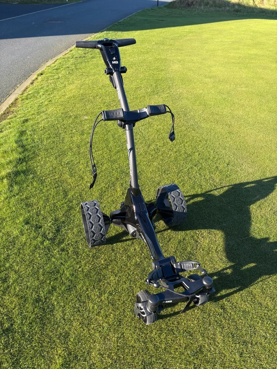 MGI Zip Navigator Remote Controlled Trolley - Image 2