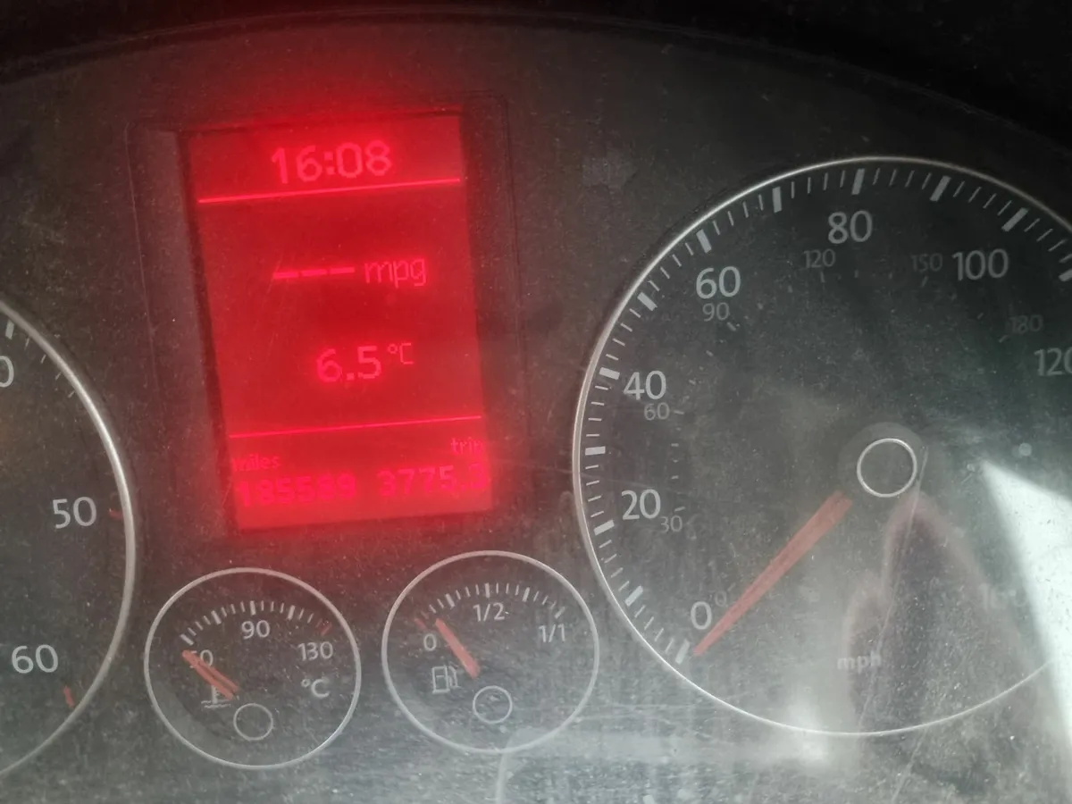 Volkswagen Golf 2008 Diesel - Image 3