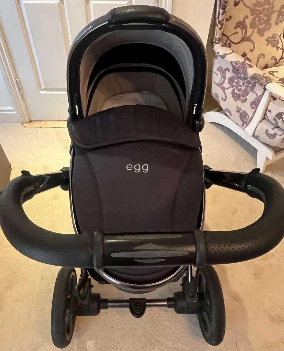 Egg 2 Travel System - Image 2