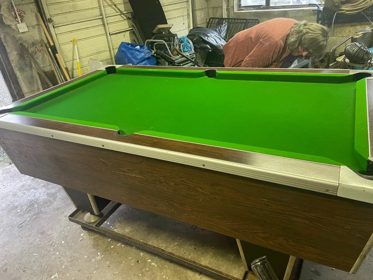Pool Table - Image 4