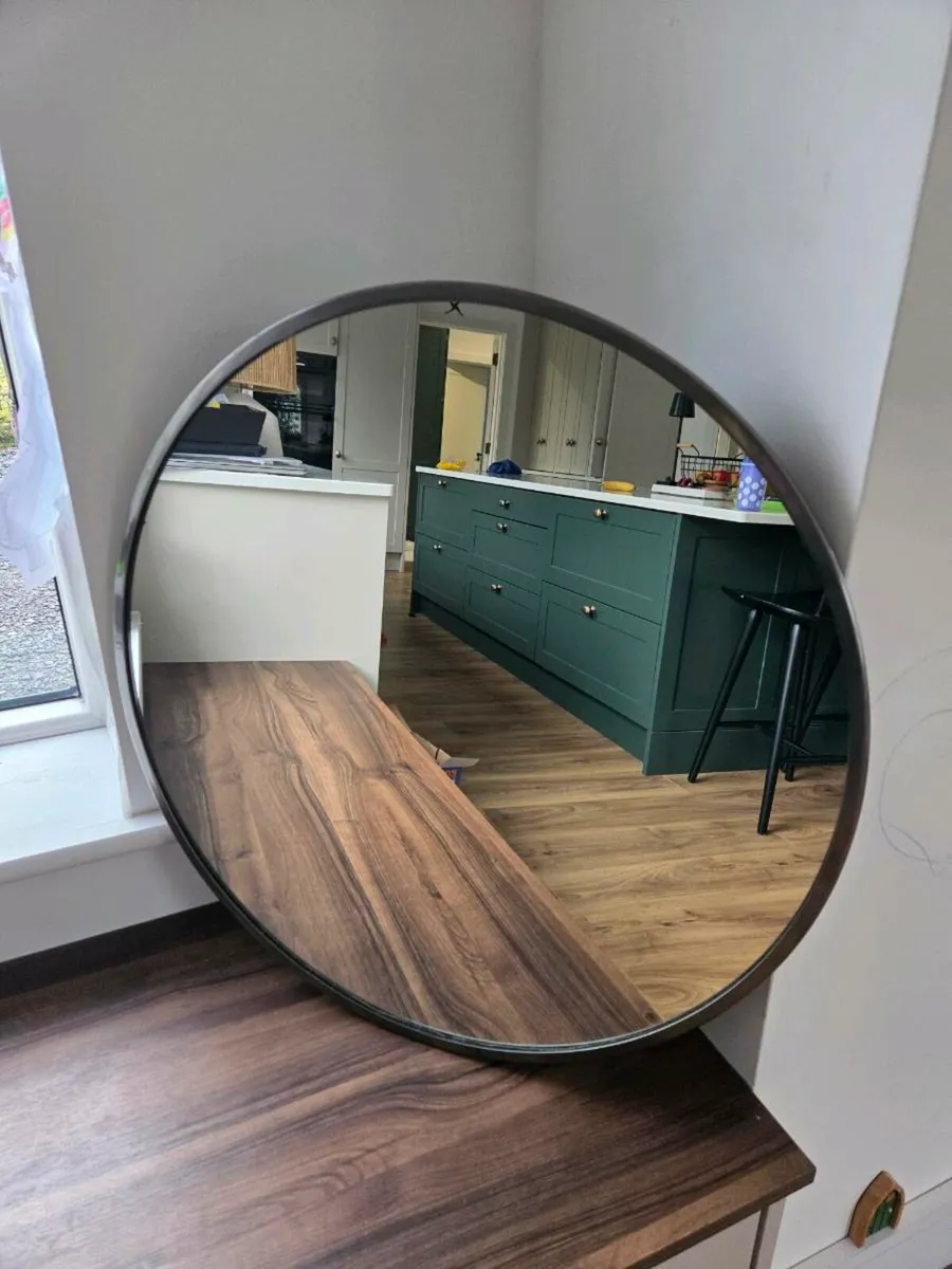 Round Mirror - Image 1