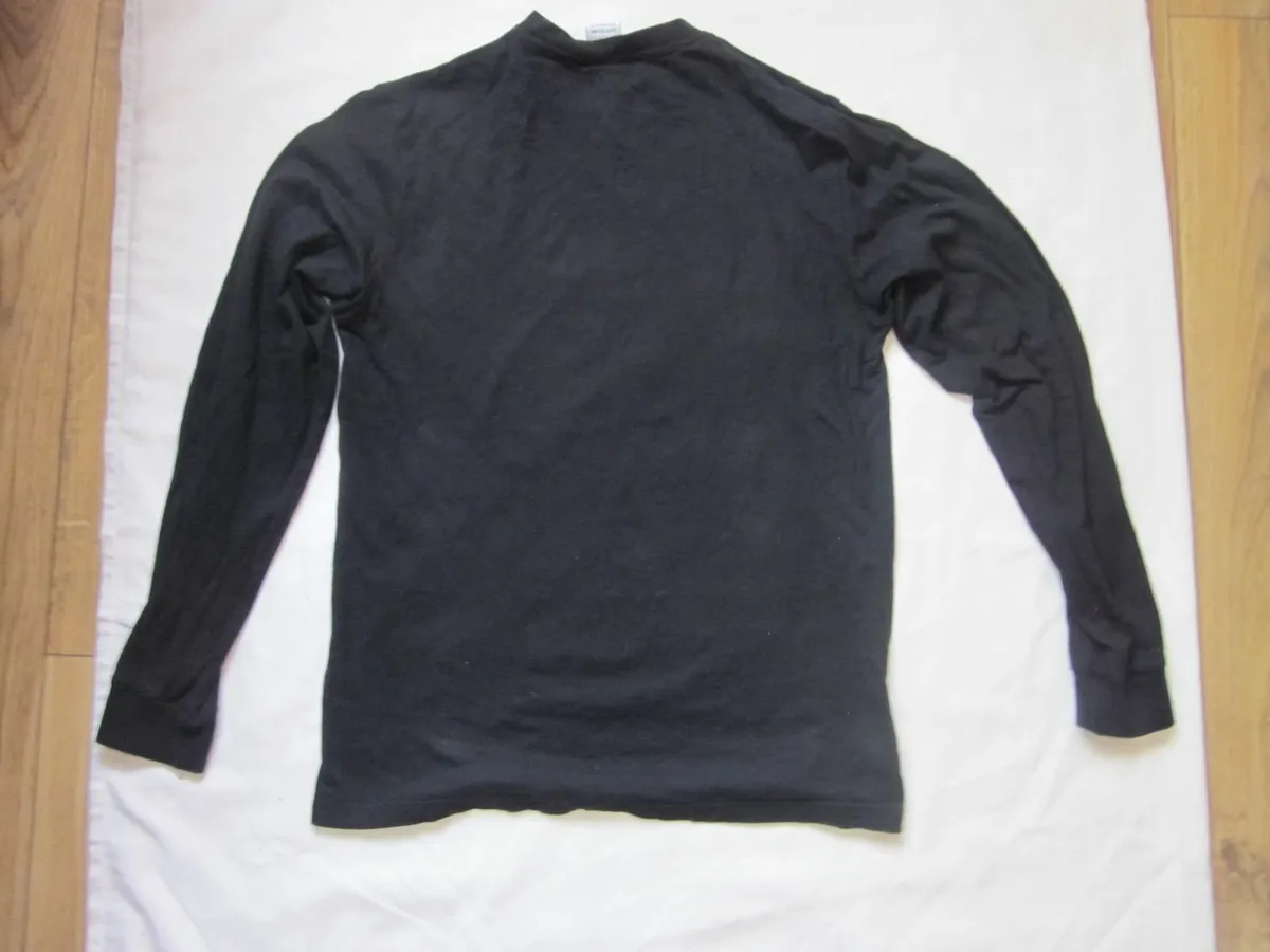 1997 Manchester United Tee Shirt "The Red Devils" - Image 2