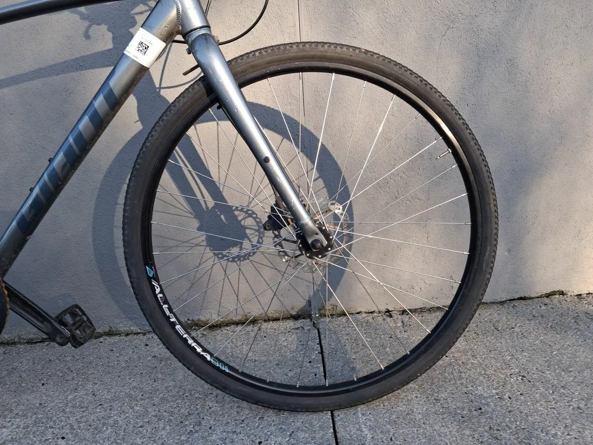 Online Auction Of A Bicycle & More! - Image 4