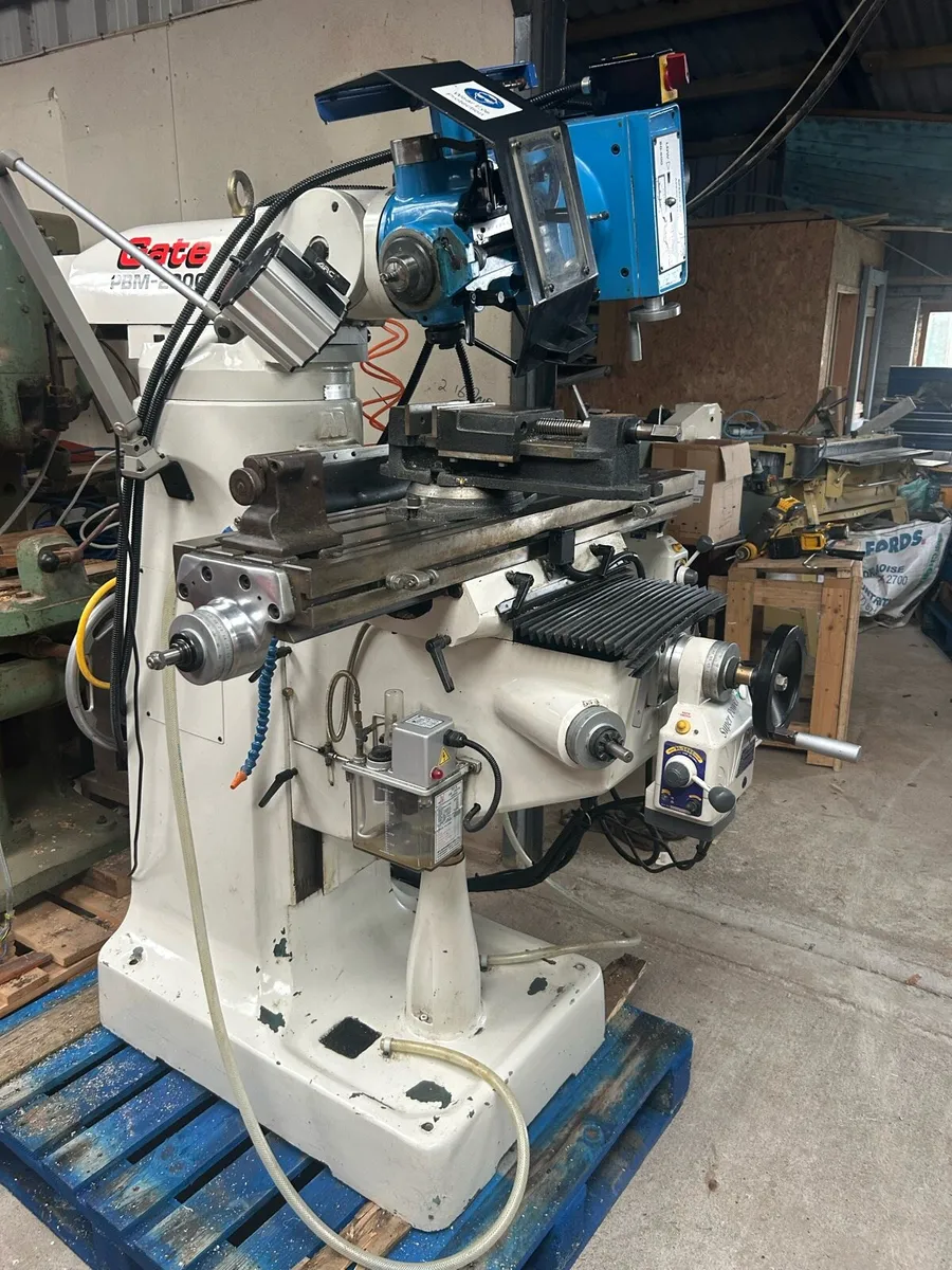 Ex school GATE milling machine - Image 1