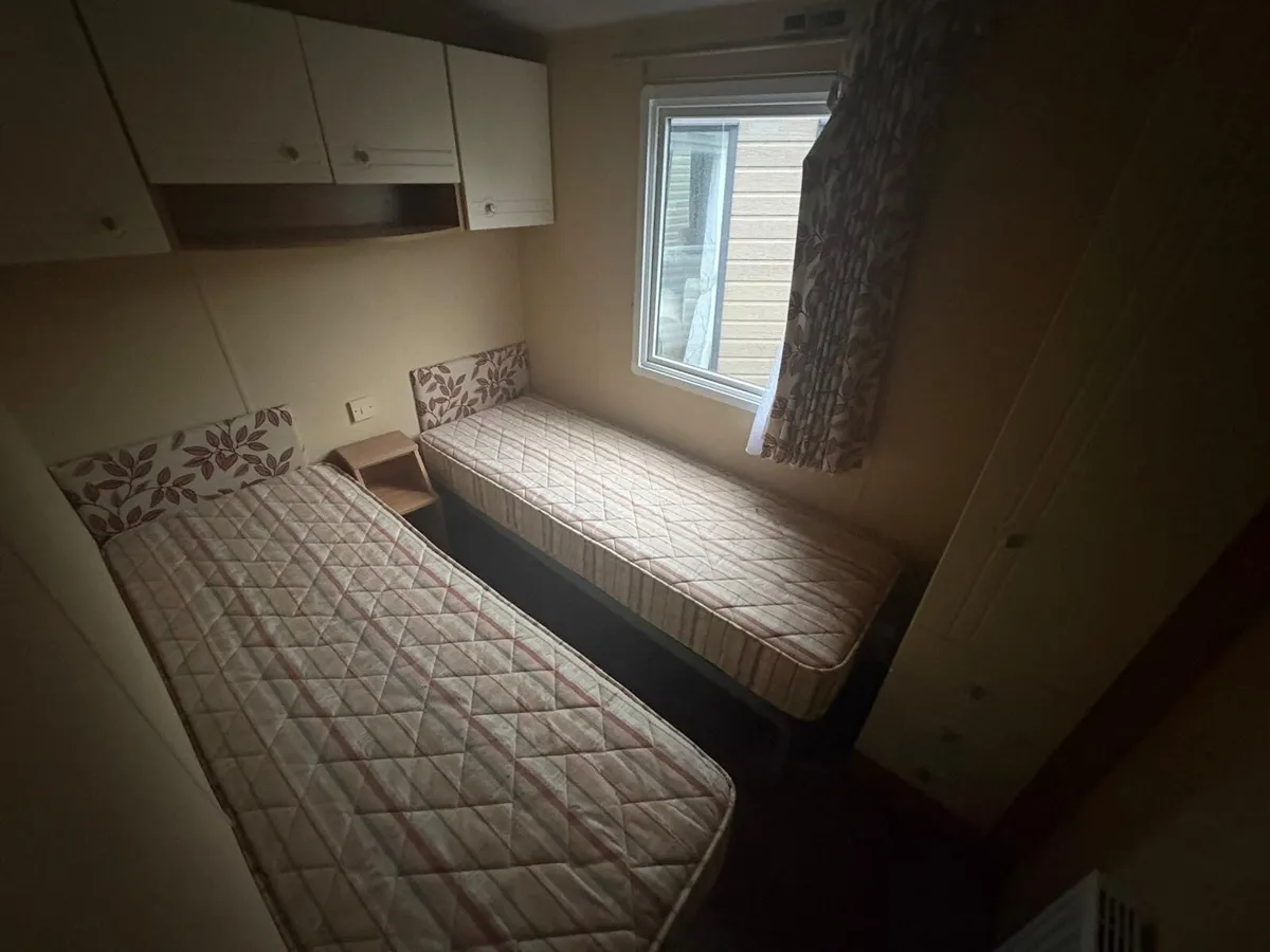Willerby legacy 38-12 3 bed at TPS caravan sales - Image 4