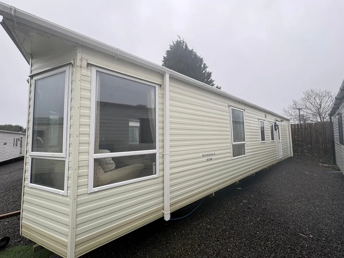 Carnaby 37-12.6 2 bed Full winter spec TPS caravan - Image 2