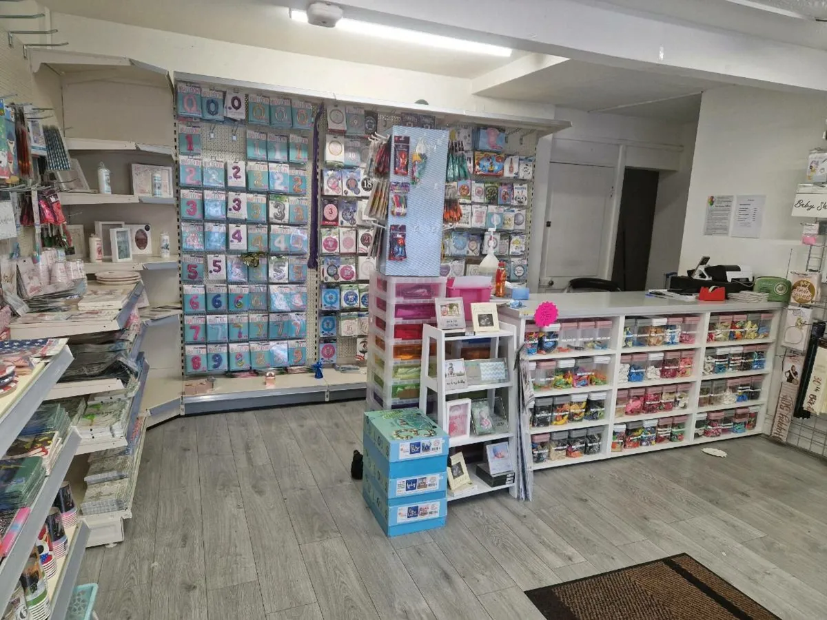 Party stock - Image 2