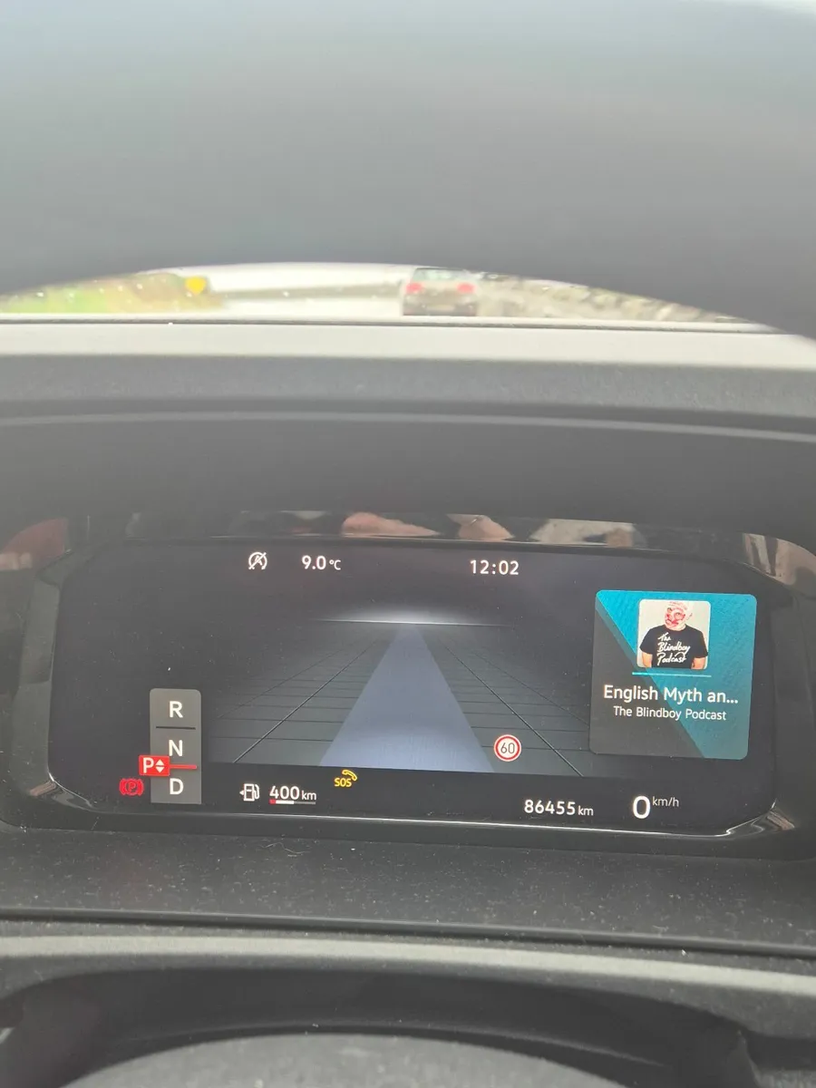 VW Caddy California camper - 5 seater - Image 4