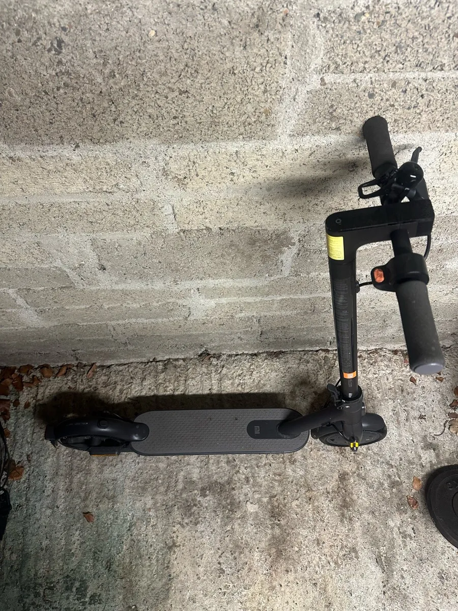 Xiaomi Mi Electric Scooter Essential - Image 4
