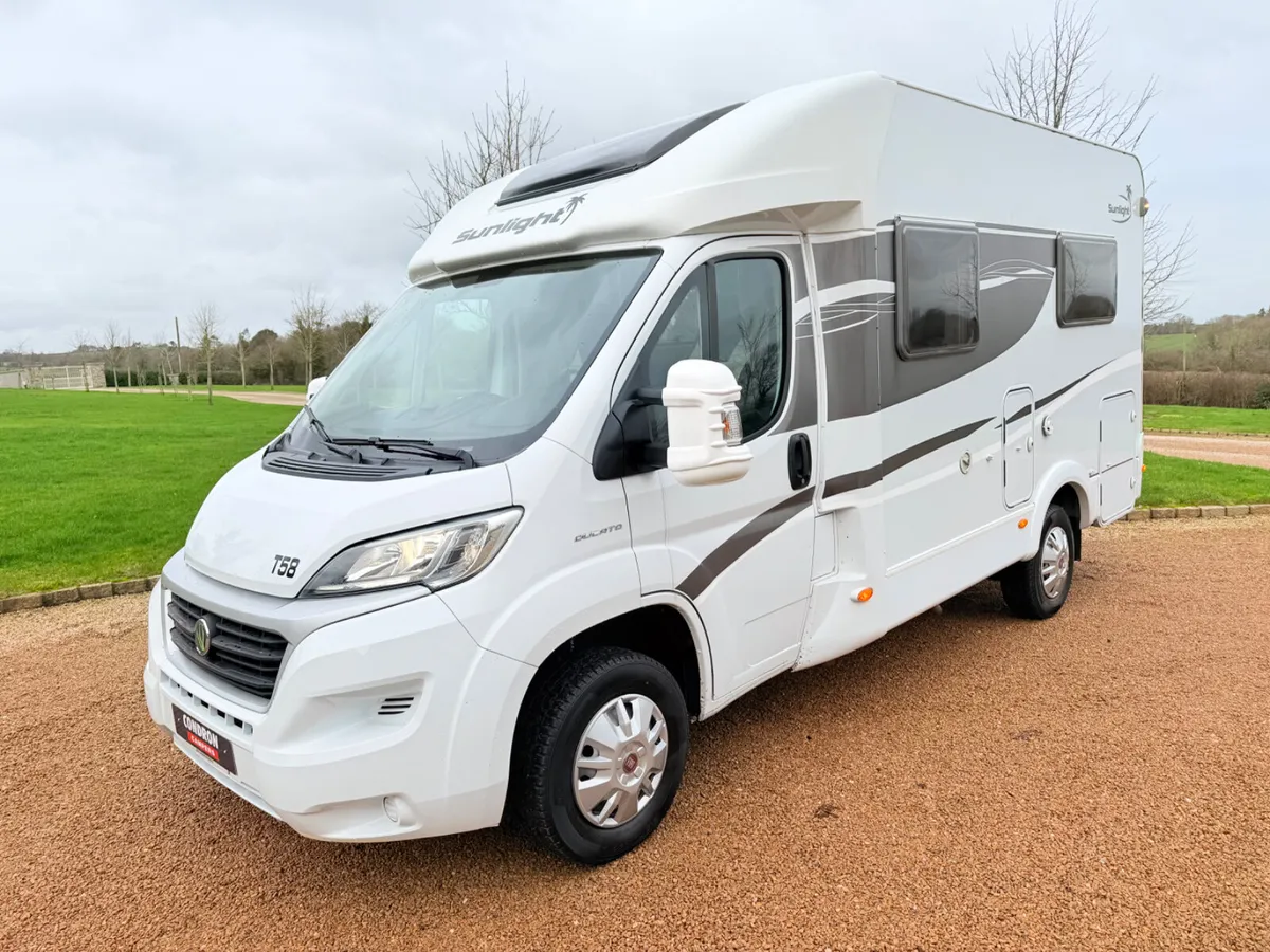 2017 SUNLIGHT T58 LOW PROFILE L.H.D - Image 1