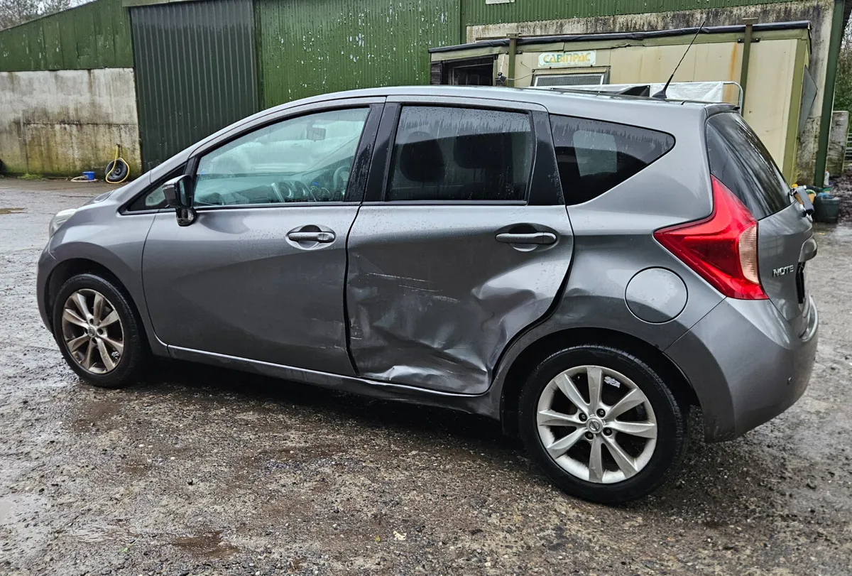Nissan note 2014 1.2petrol Automatic 120km - Image 4