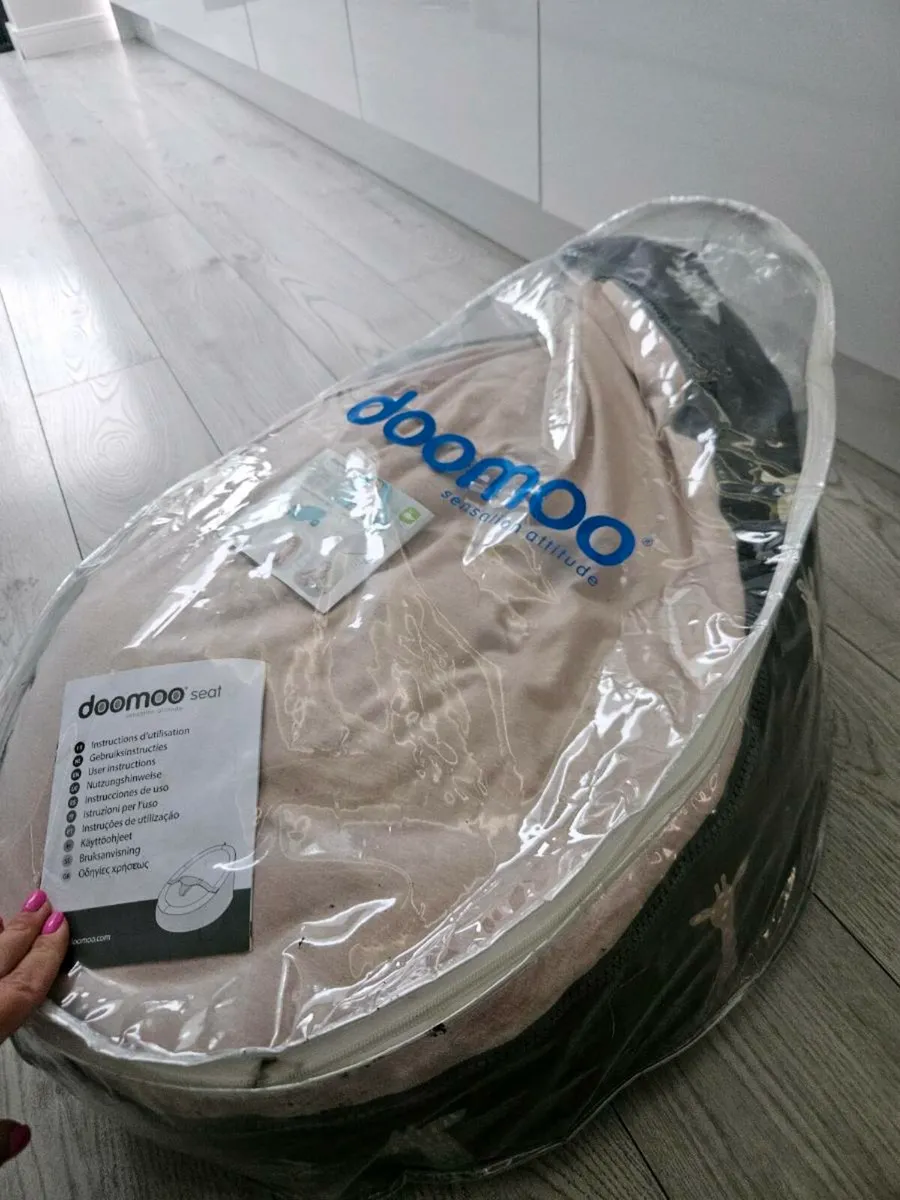 Doomoo bean bag seat - Image 3