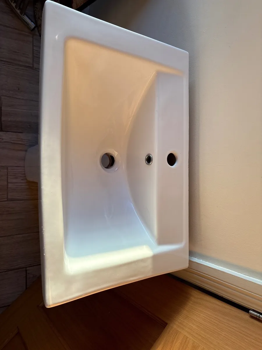 Sink & pedestal for sale - Image 2