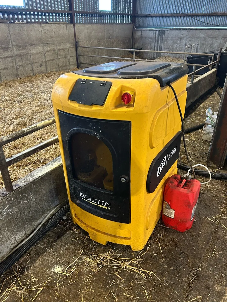 Automatic calf feeder - Image 2