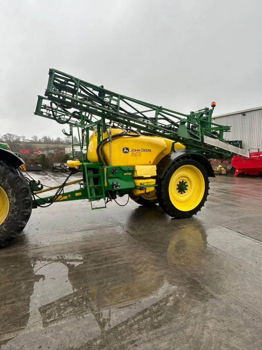John Deere M732i Sprayer - Image 1