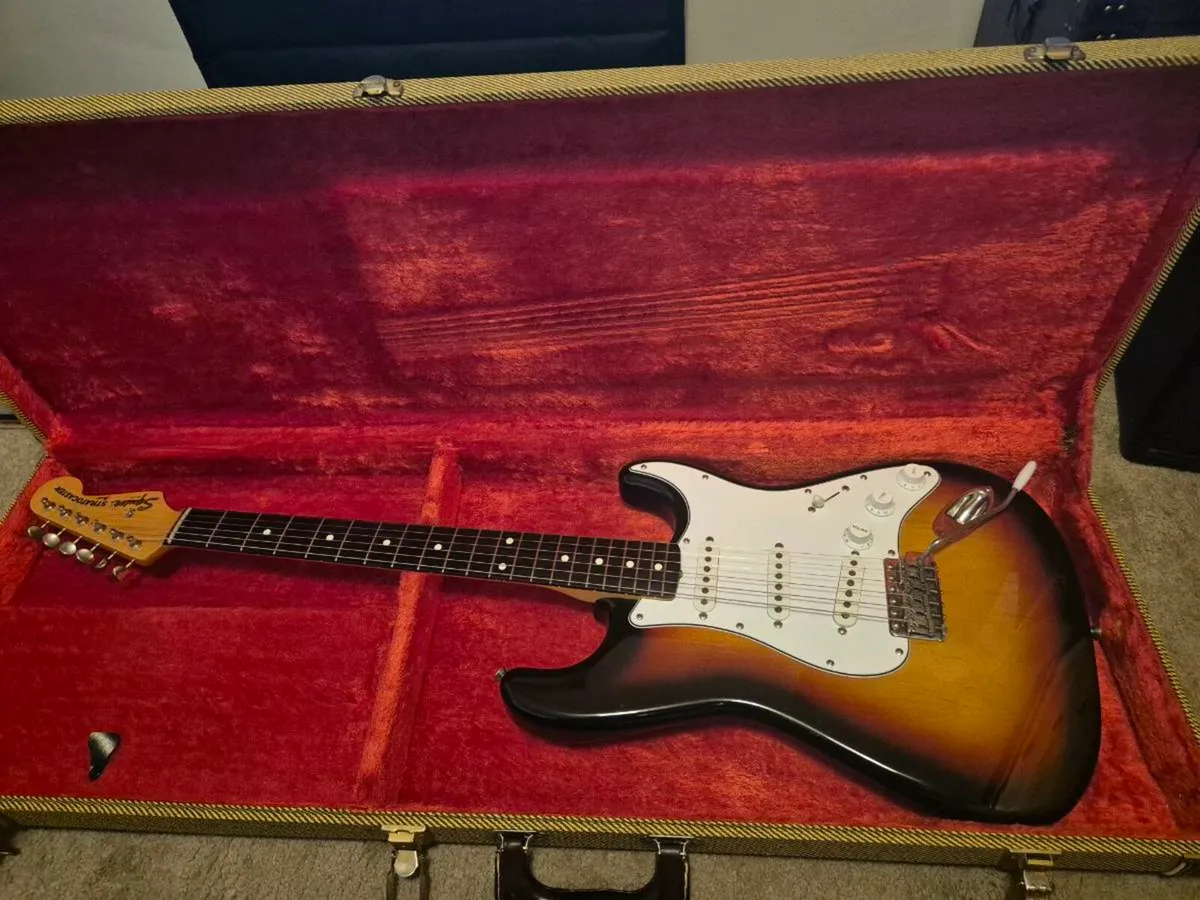 Fender JV Squier Stratocaster, 1962 reissue - Image 4