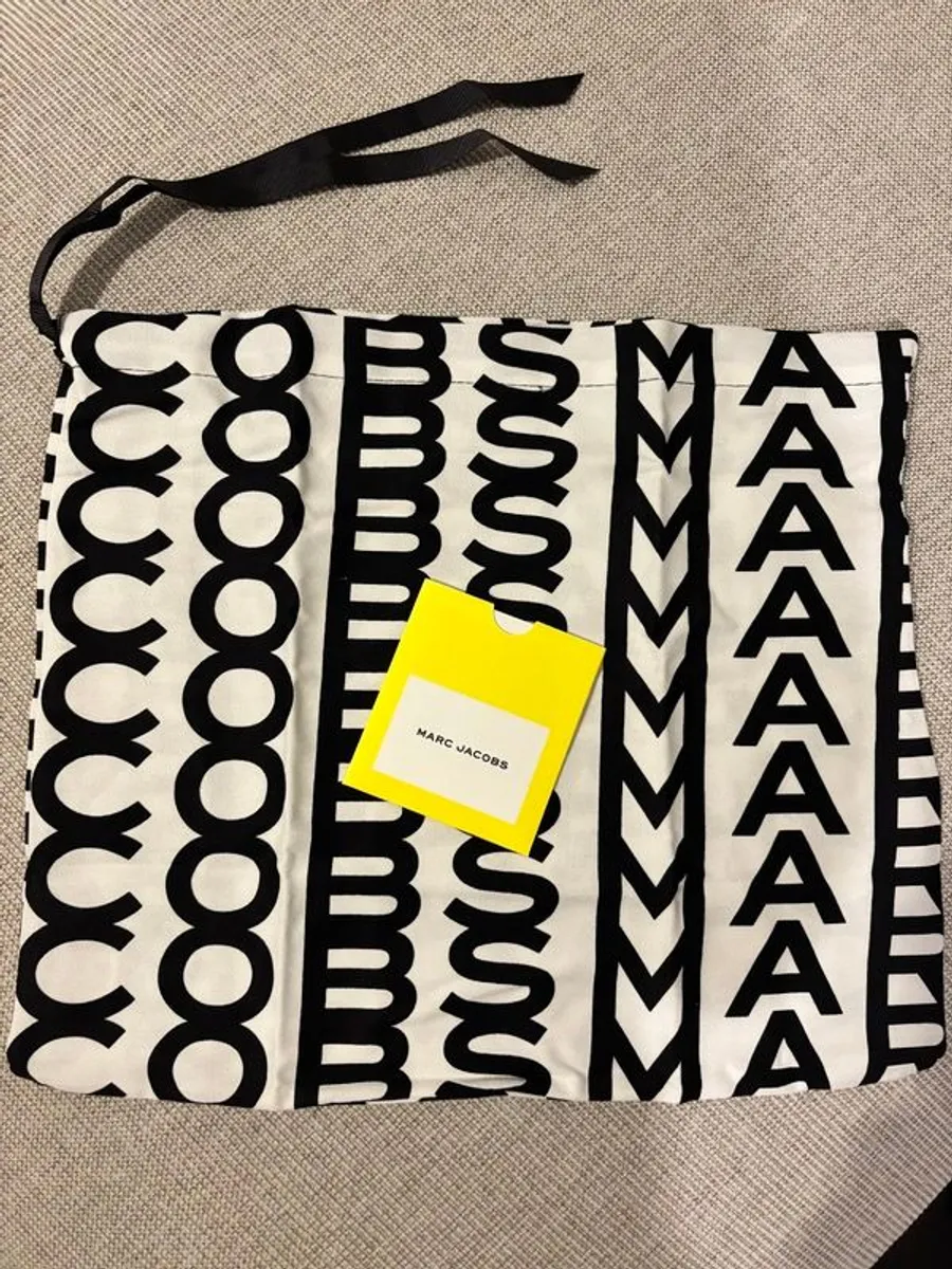 Marc Jacobs handbag - Image 4