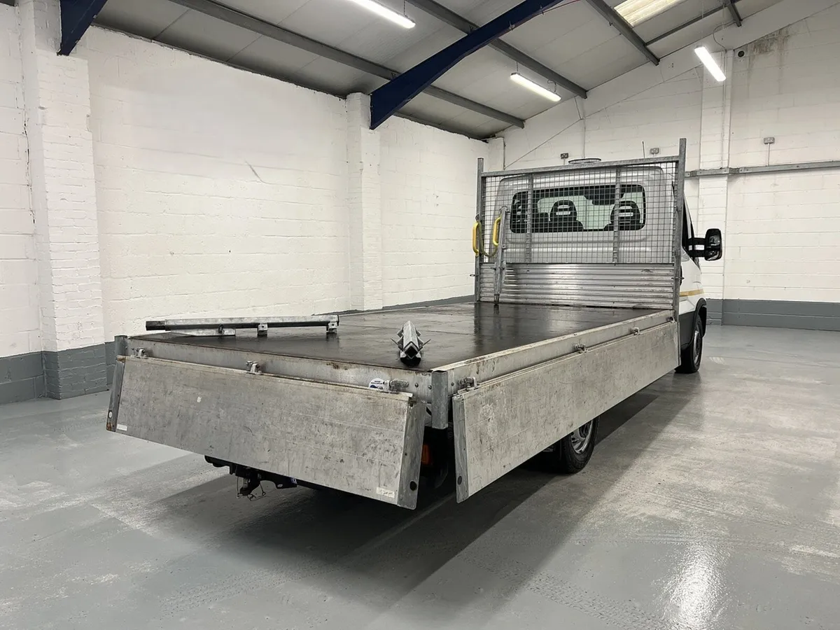 2022 Iveco Daily Dropside Van - Image 1