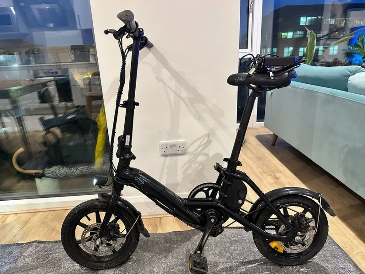 Fiido D3 Pro newest version, perfect condition, low mileage - Image 1