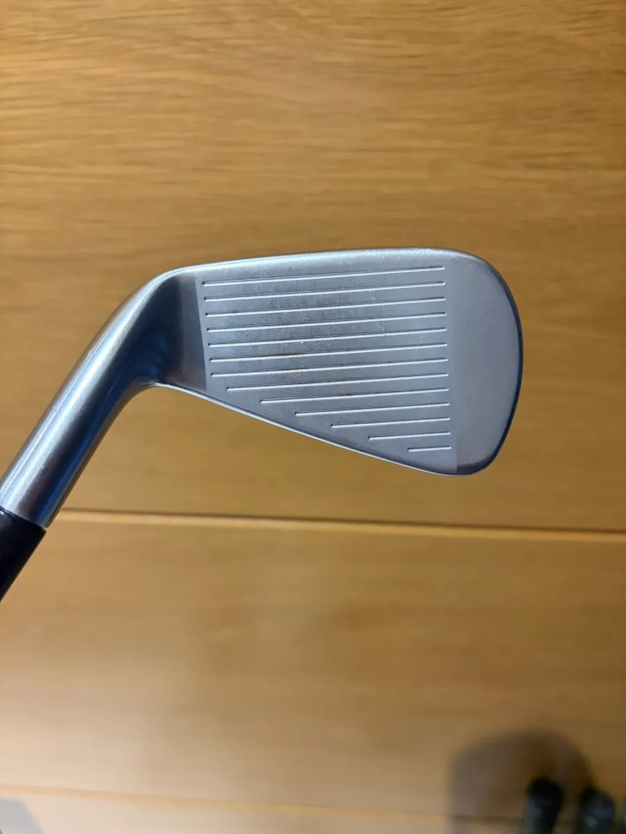 Taylormade P770 irons 4-PW - Image 3