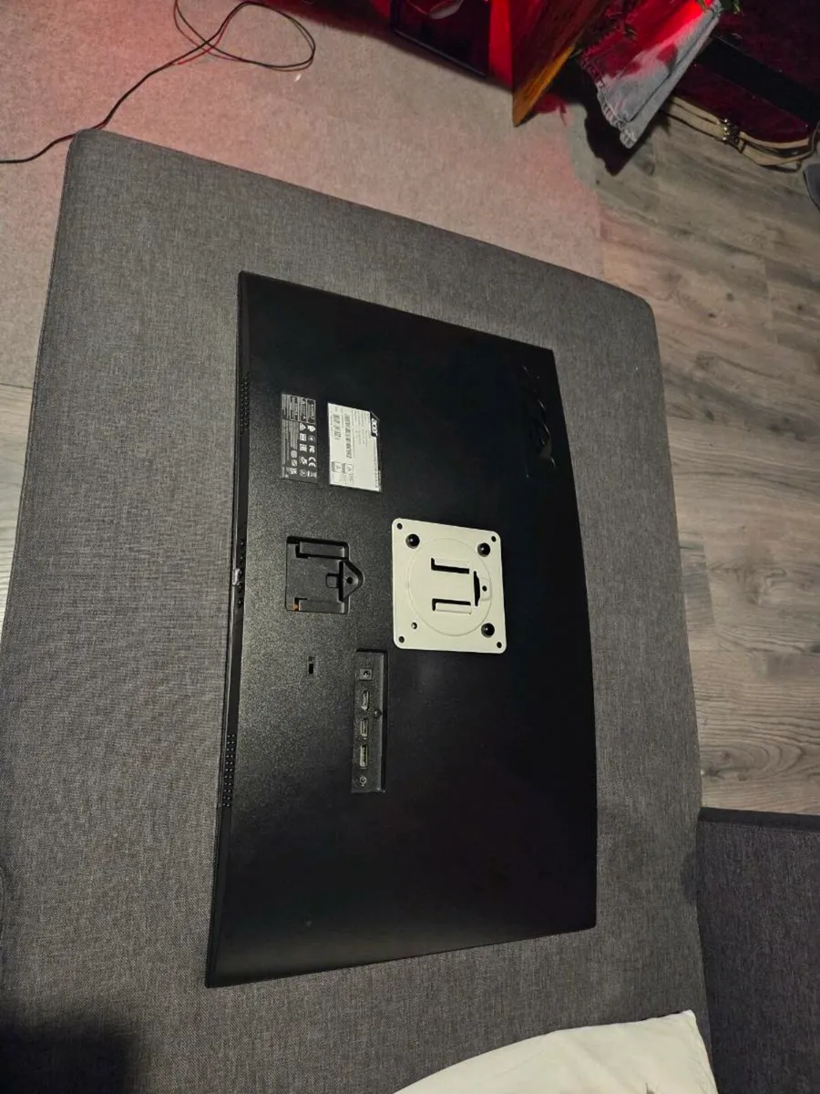 Acer 27in 240hz monitor - Image 3
