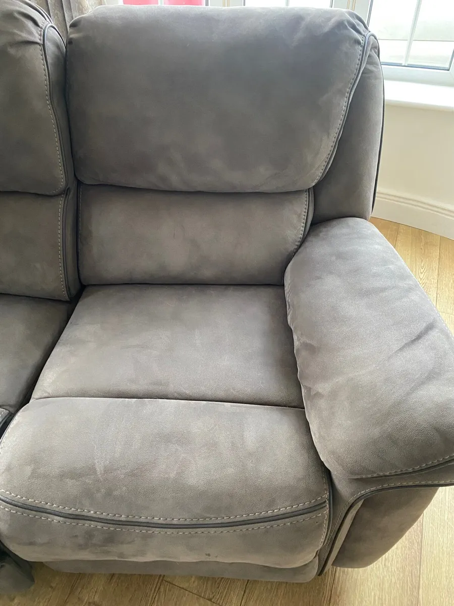 Sofa - Image 4