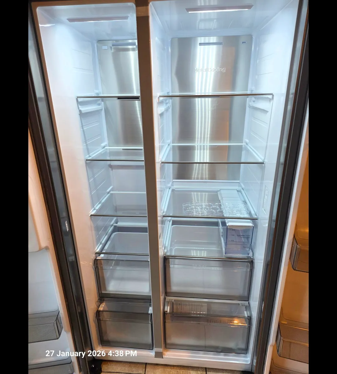 Samsung American Fridge Freezer - New - Image 2