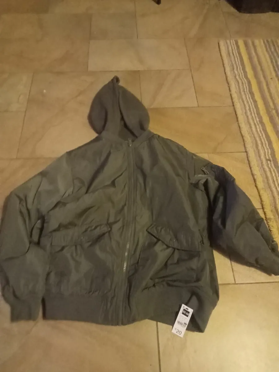 Kids coats - Image 2