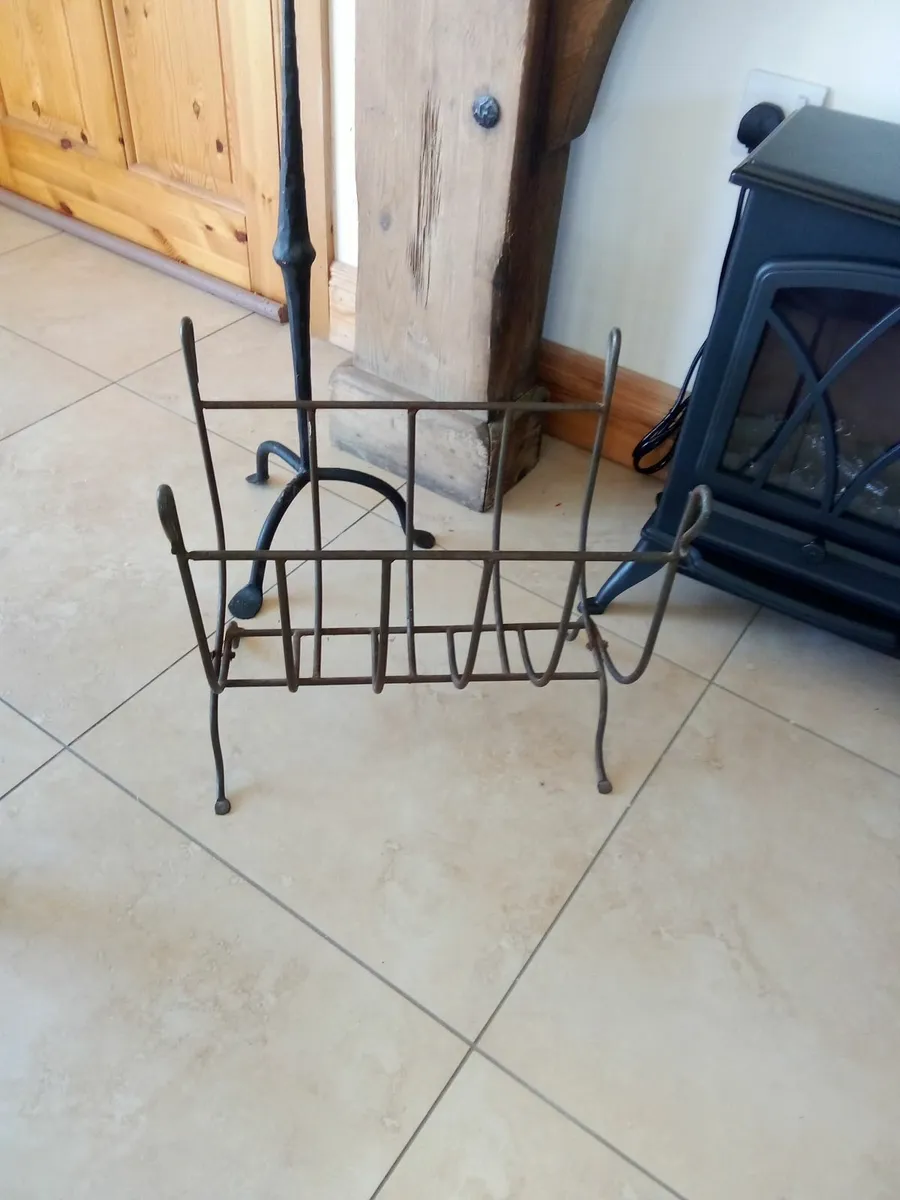 Cast iron log basket - Image 2