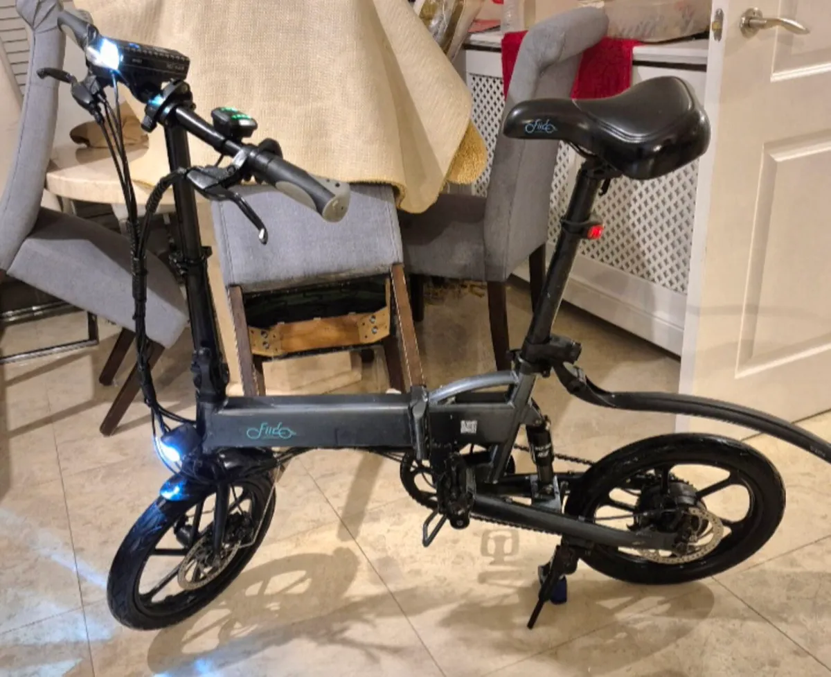 ADULTS FIDO D2S ELECTRIC BIKE MAX SPEED 25KM IT - Image 1