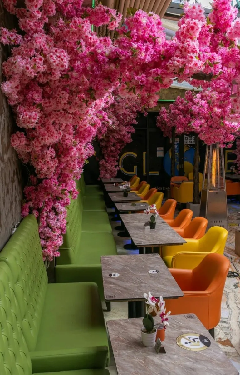 Artificial flowers Decoration - Image 2