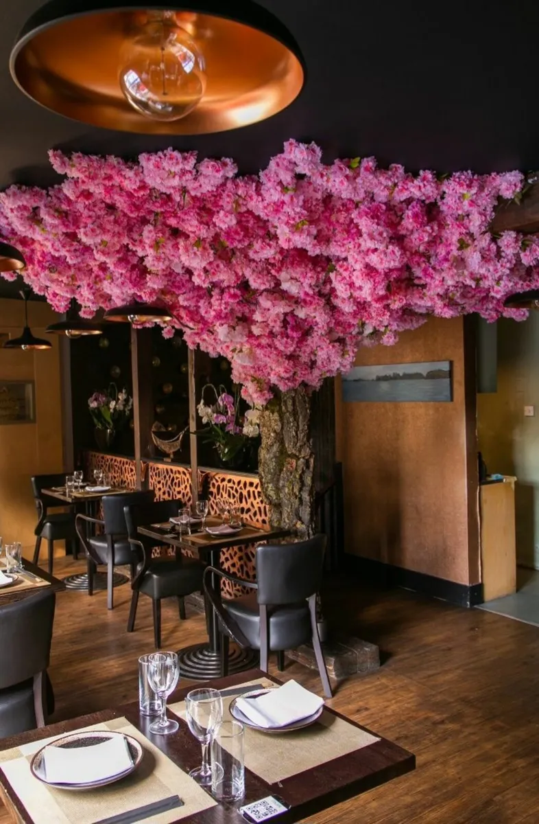 Artificial flowers Decoration - Image 4