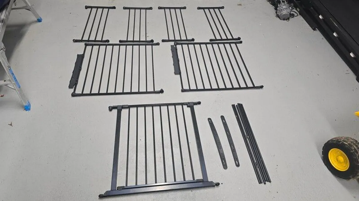 Baby Dan 2 No. Sets Fireguard / Room divider - Image 2