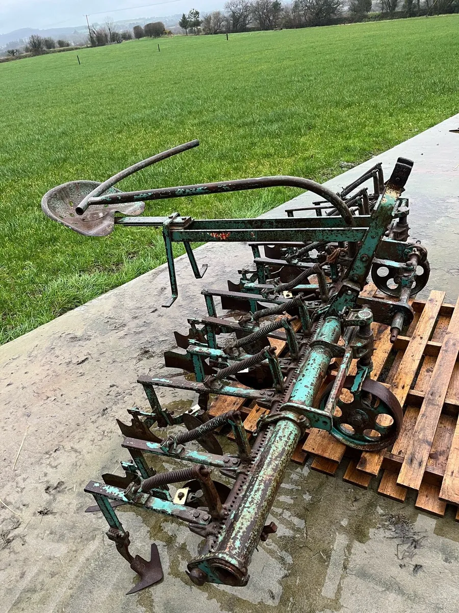 Steering hoe - Image 3