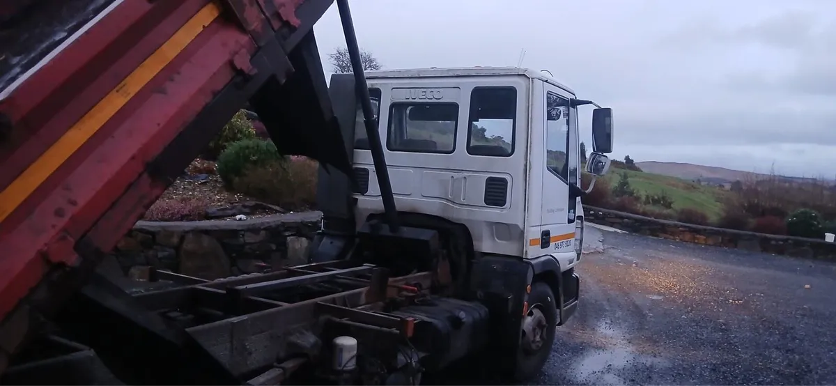 Iveco tipper - Image 2