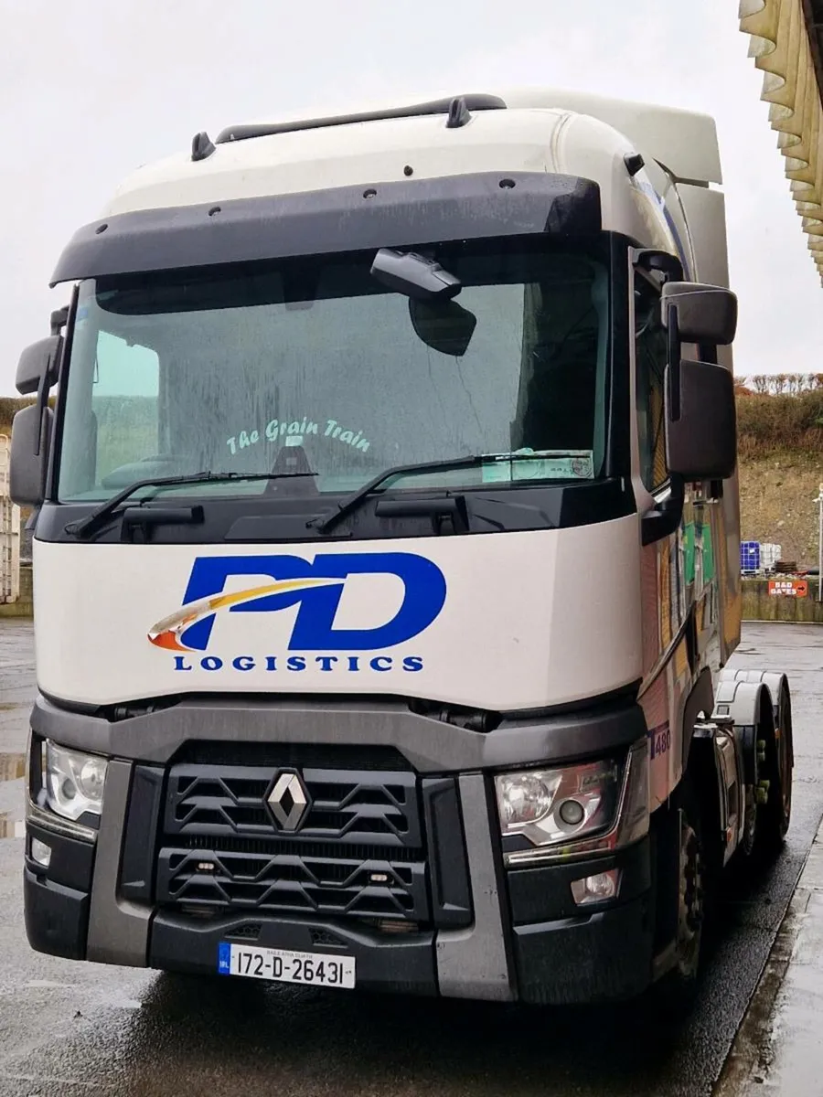 Renault T480 - Image 1