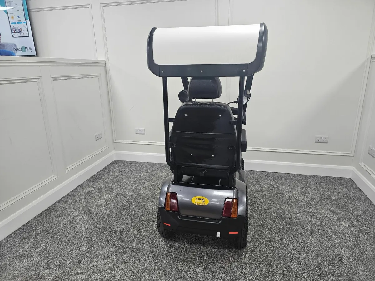 Pre-Owned TGA Breeze S4 with Canopy Scooter - Image 2