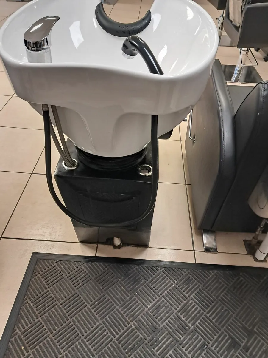 Hair wash basin - Image 3