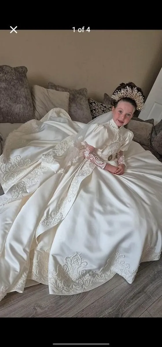 communion dress - Image 4