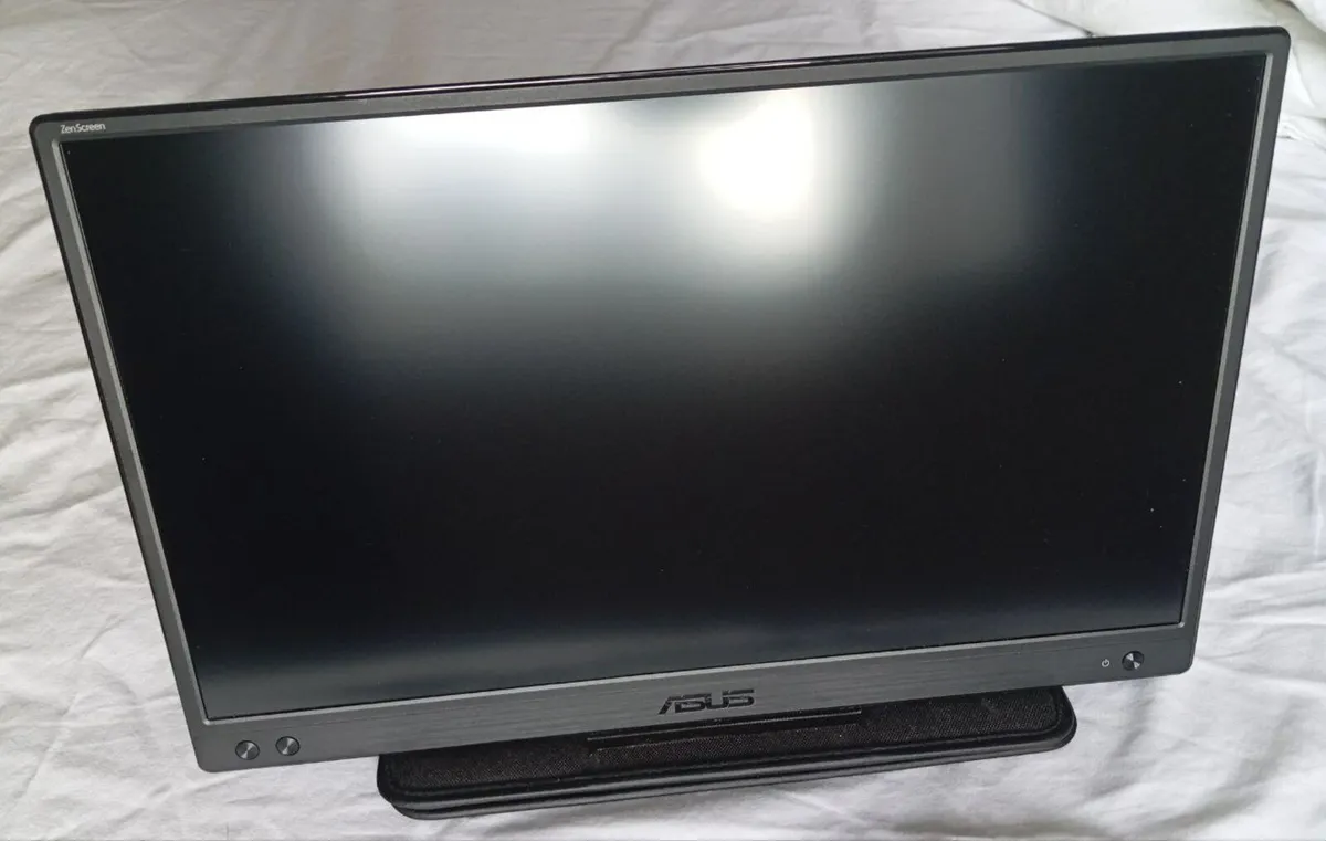 USB Monitor Asus Zen screen MB166c - Image 1