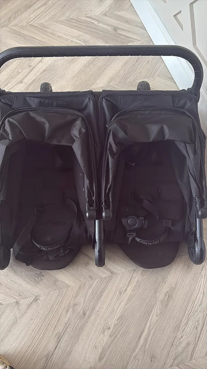Baby jogger double buggy - Image 3
