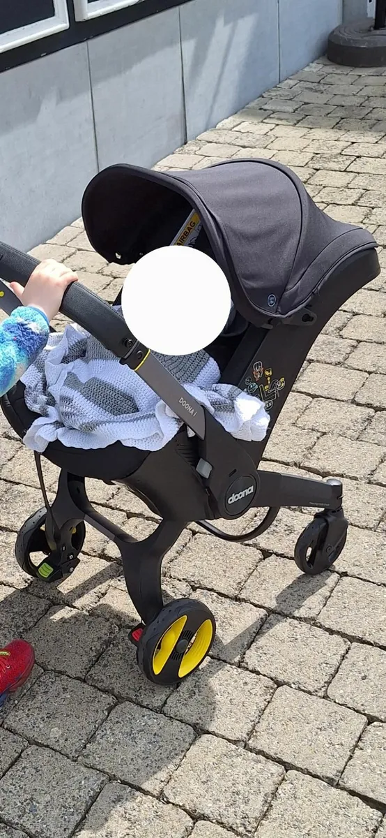 Doona i car seat and stroller - Image 1