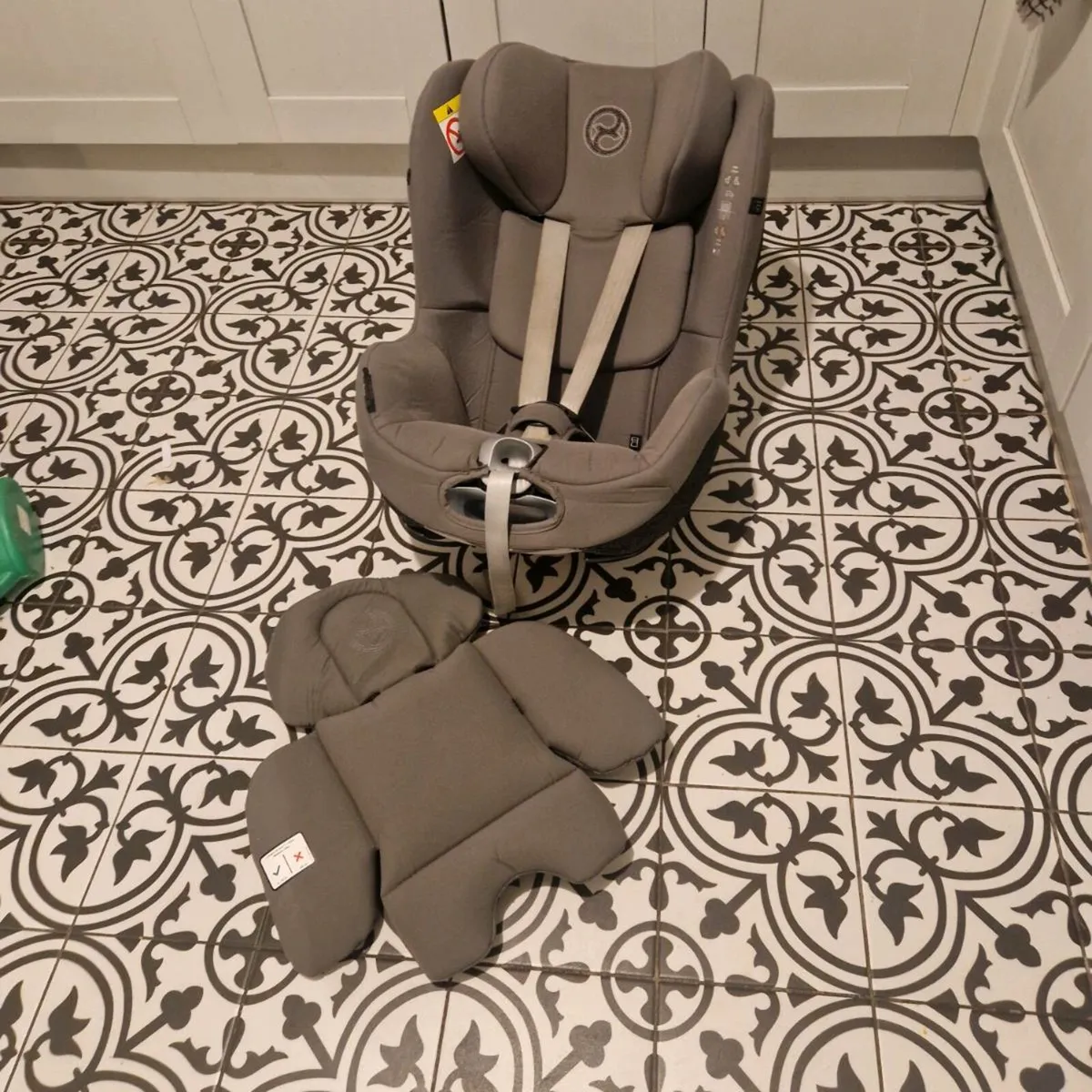 Sirona T car seat - Image 4
