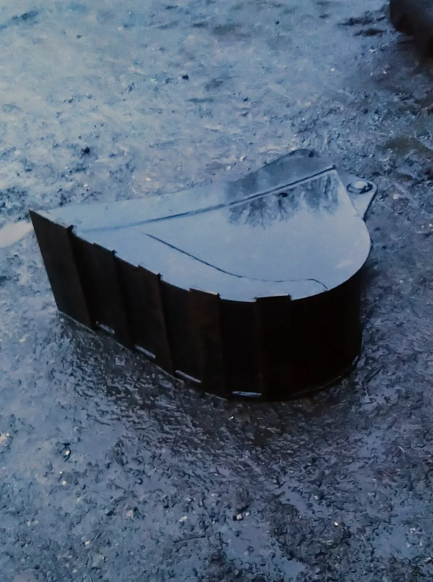 NEW 11 INCH DIGGER BUCKET 45mm pins - Image 3